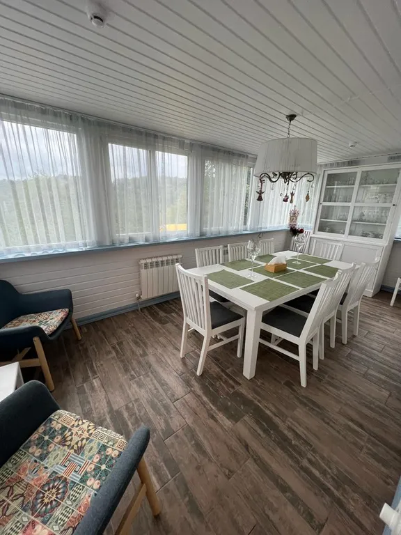 Усадьба с теплым бассейном