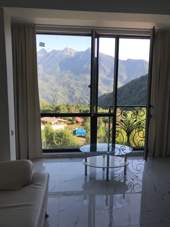 Апартаменты с видом на горы