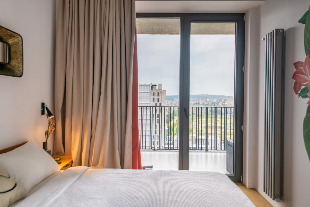 Дизайнерская квартира c прекрасным видом на весь город