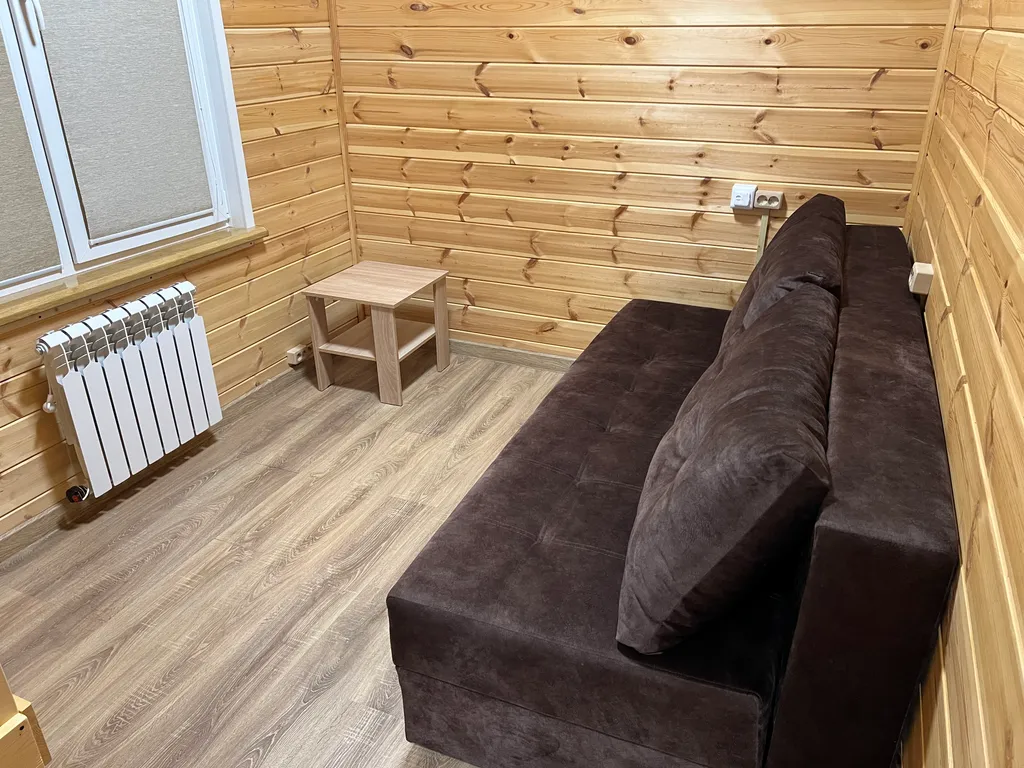 Дом с баней возле источников