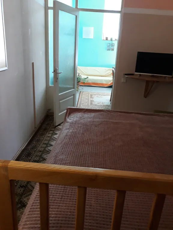 Квартира 2-комнатная Квартира — Ялта