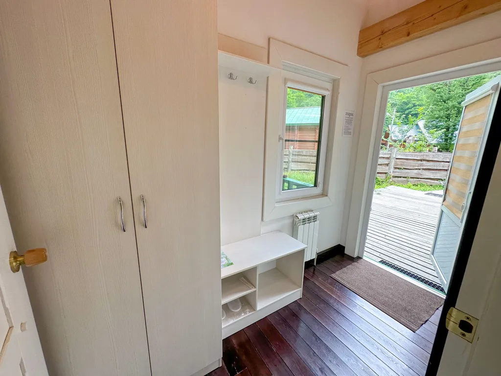 Комната в эко комплексе Лаура