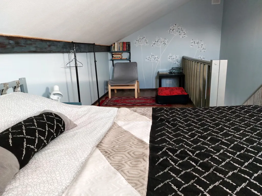 Двухуровневая квартира с выходом в сад