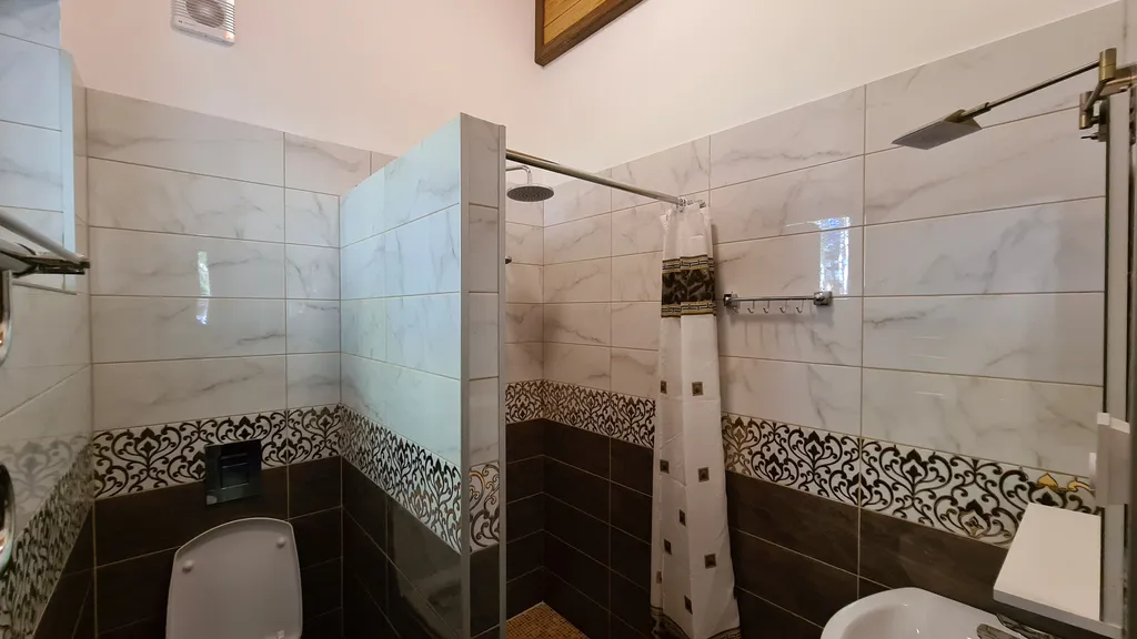 4-комнатный Дом