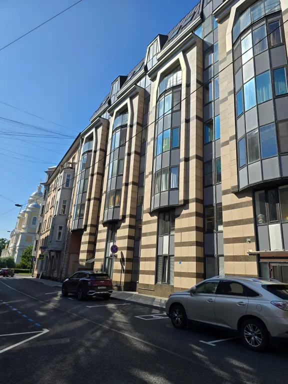 Просторная квартира в центре — аренда посуточно в Санкт-Петербург