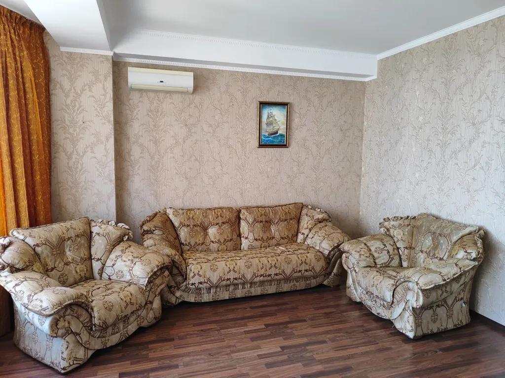 Апартамент с уютным двориком в Мисхоре, в частном доме