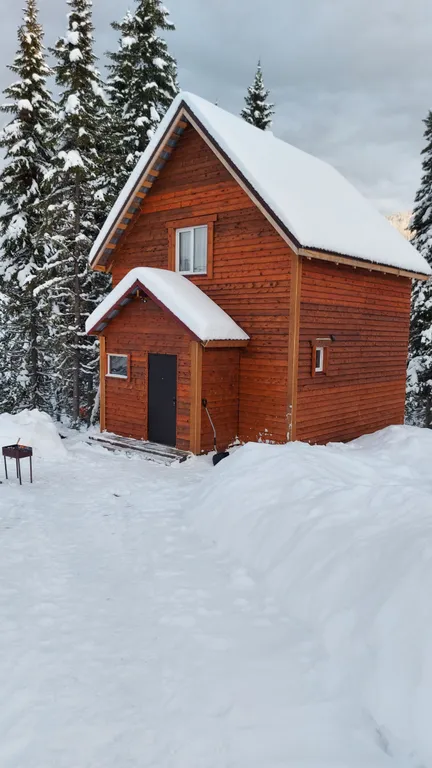 Коттедж Дом с видом на Мустаг — Шерегеш