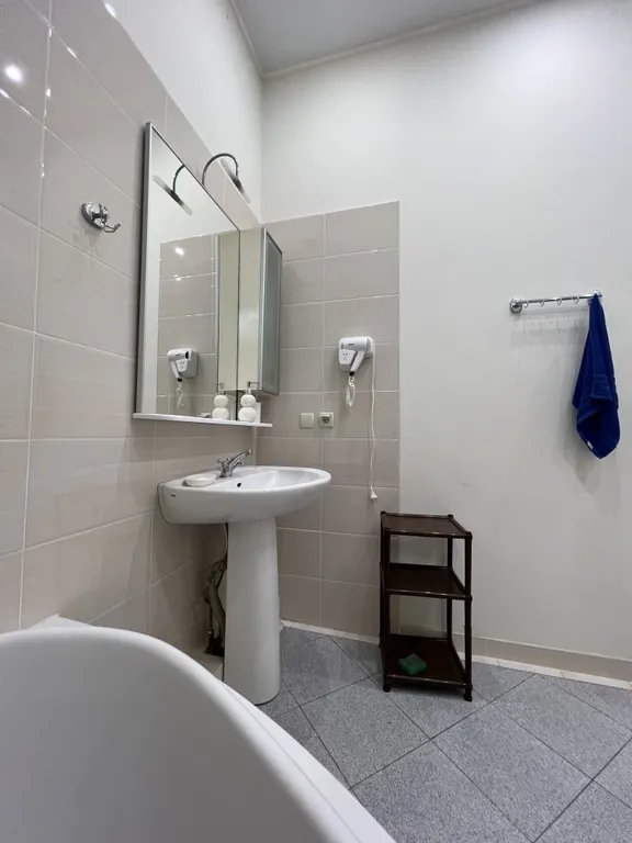 6-комнатный Дом