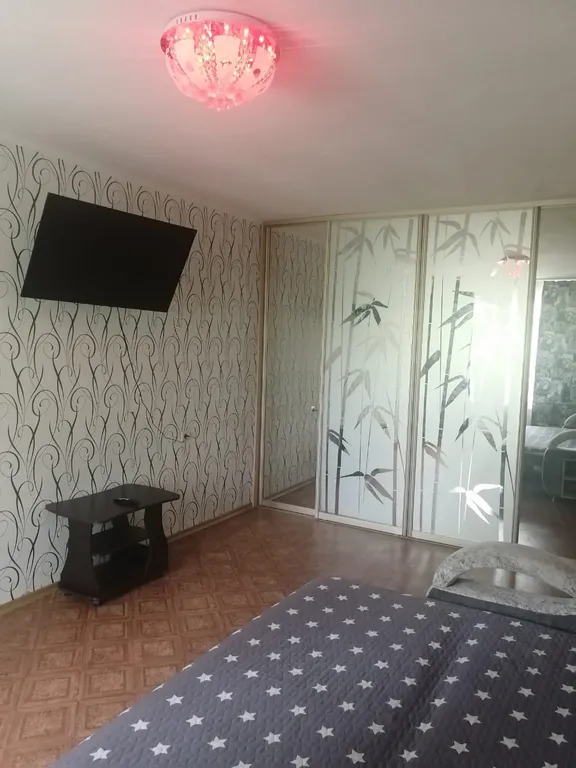 Уютная квартира в центре города — аренда посуточно в Тында