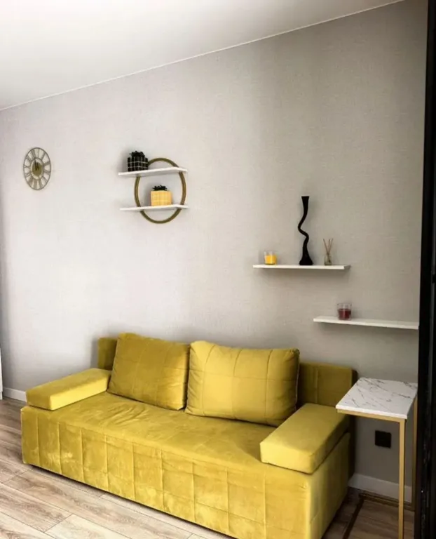 Квартира Квартира Яркая жёлтая студия в ЖК Самолёт — Краснодар