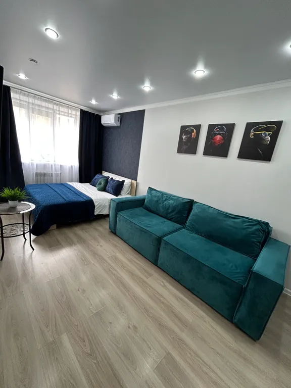 Современная, уютная квартира со своей закрытой парковкой во дворе