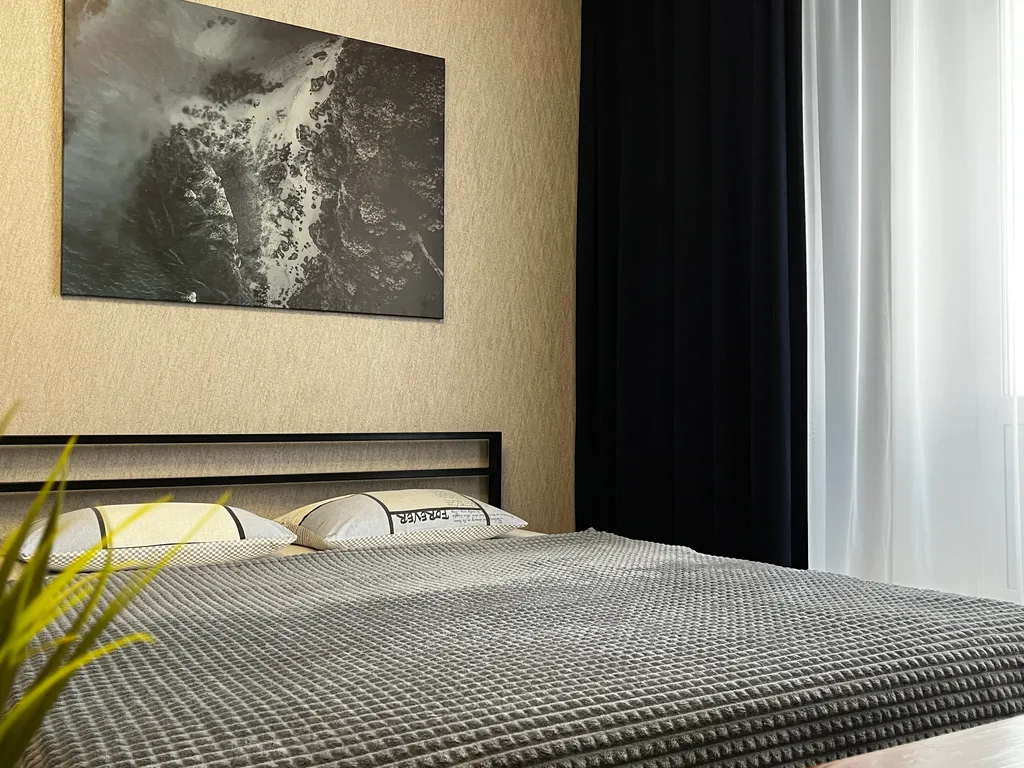 Уютная квартира возле парка на 17 этаже