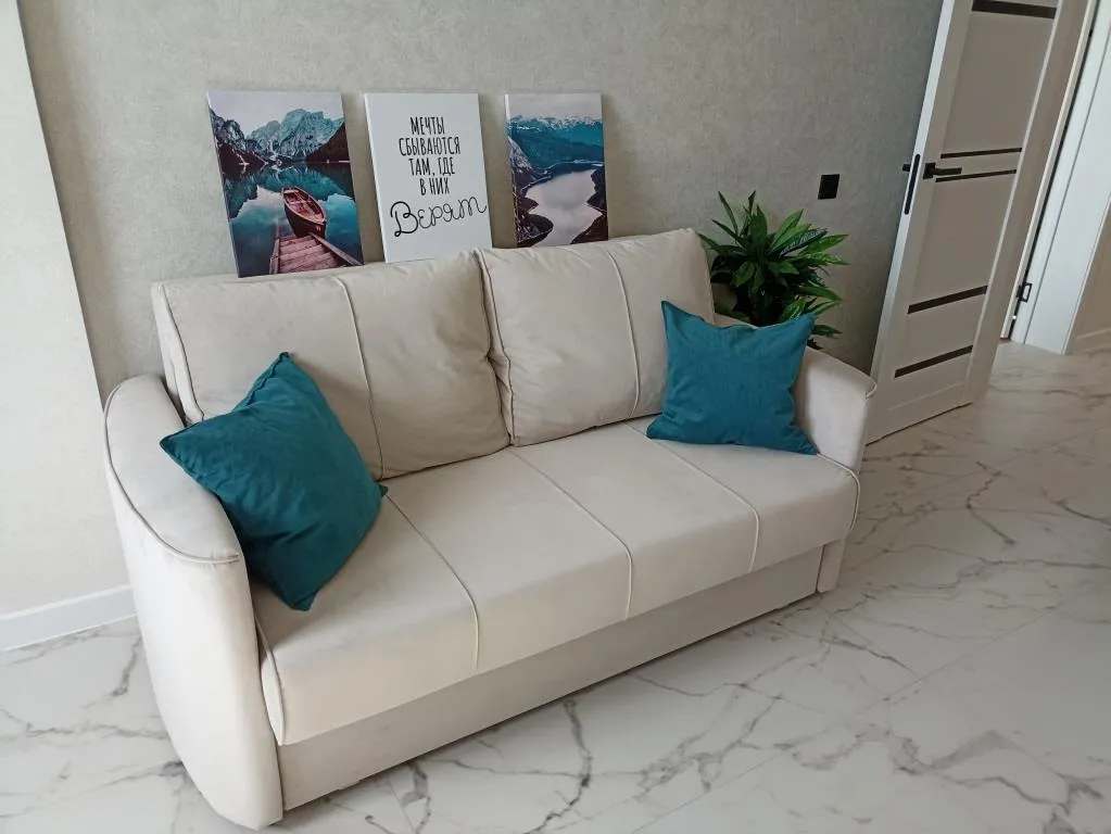 Стильная евродвушка  на 4-х сети апартаментов "Все в гости"