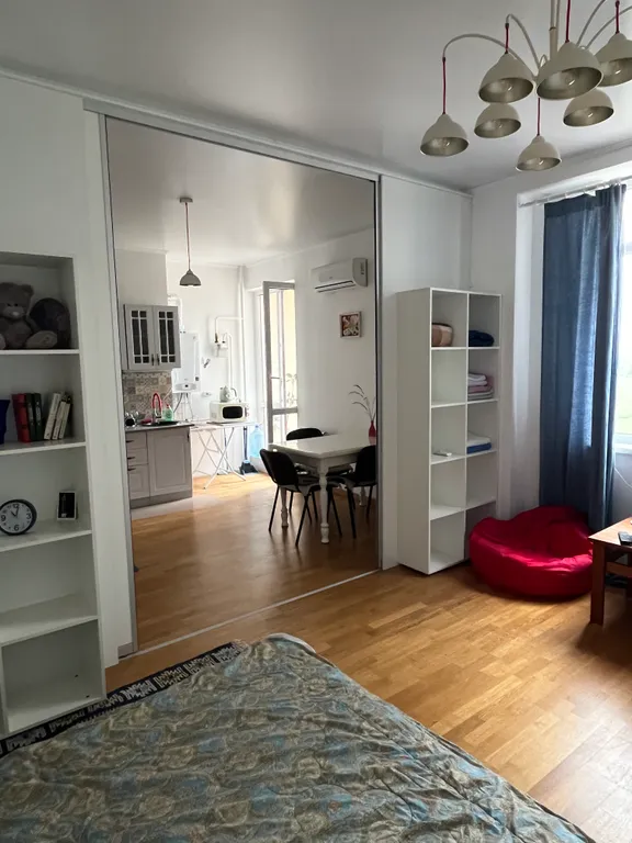 Квартира Квартира Окунуться в шум прибоя и свежий морской бриз — Геленджик