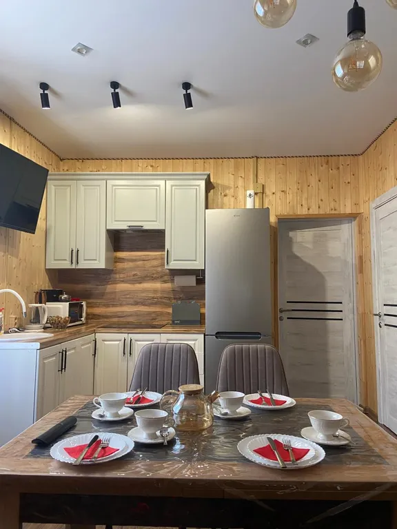 6-комнатный Дом