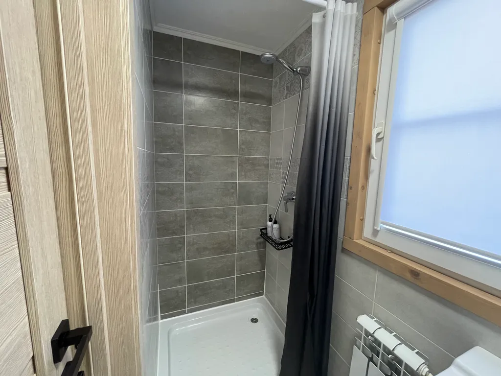 Коттедж Дом с мангальной зоной и подогреваемой купелью — Сириус