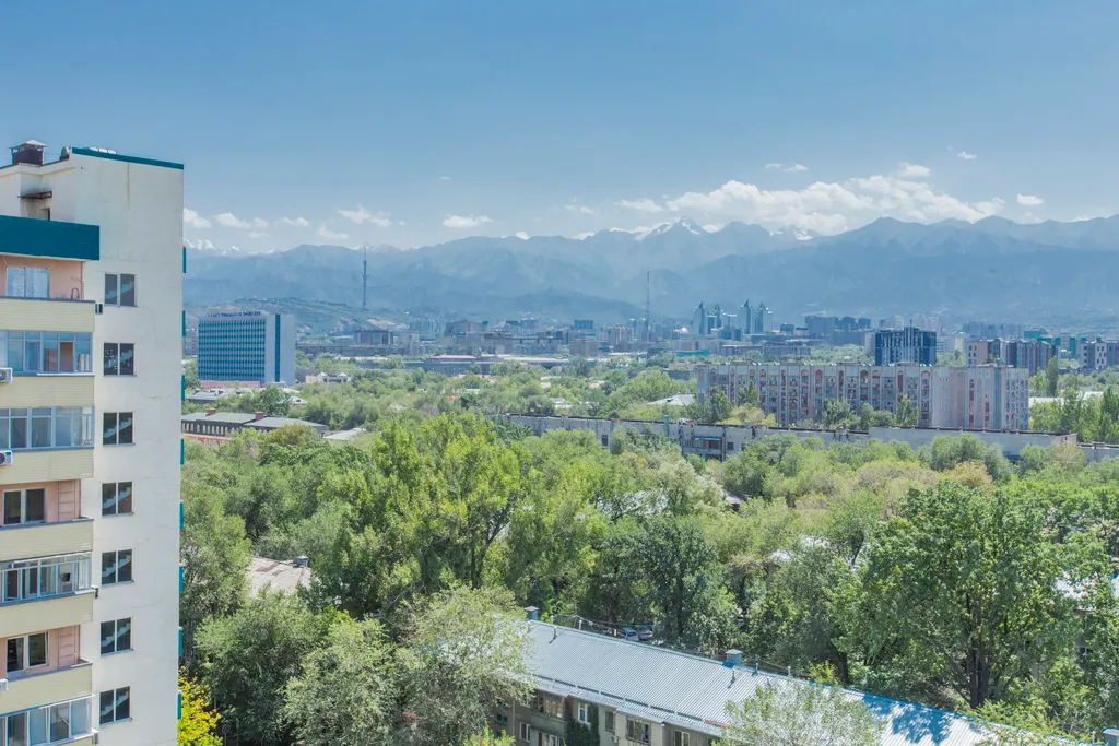 Квартира в ЖК Бастау с красивым видом на горы