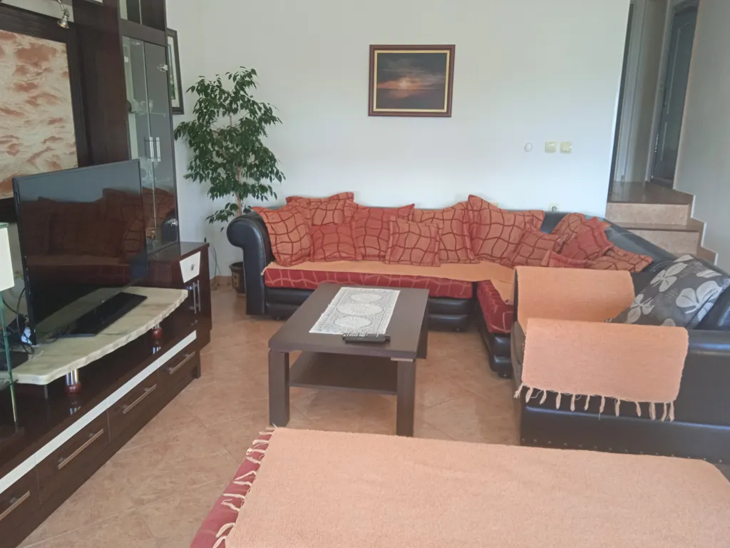 Вид на море и город