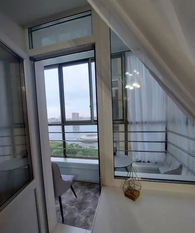 Уютная квартира с джакузи и с видом на Китай и реку Амур