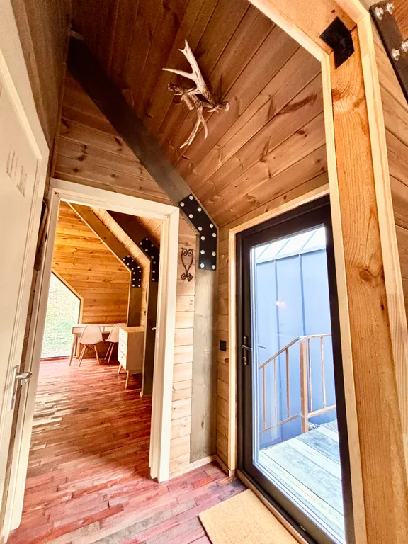 Family Suit, 2-х уровневая квартира вид на озеро