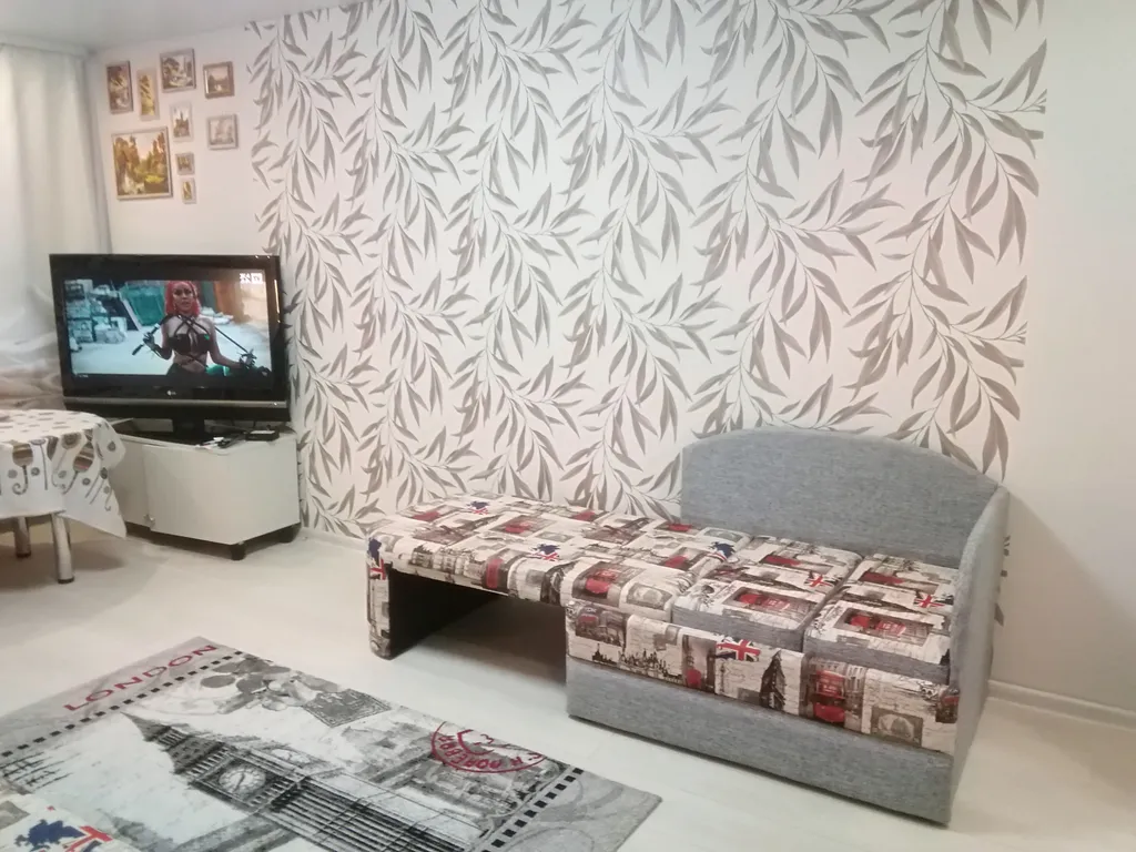 Милая уютная квартирка + в центре города+ две отдельные комнаты