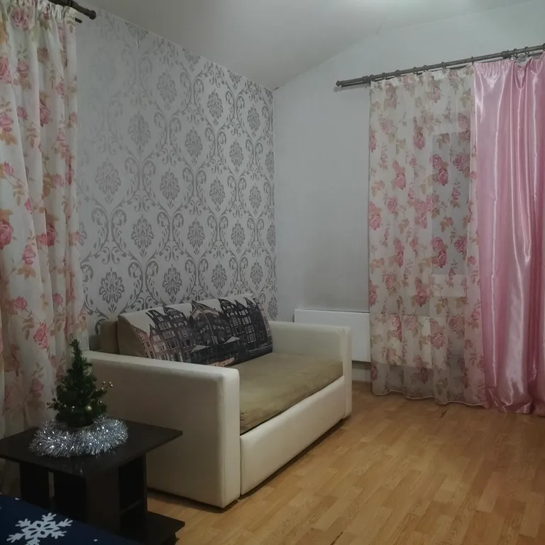 Хорошая уютная квартира в центре города — аренда посуточно в Йошкар-Ола