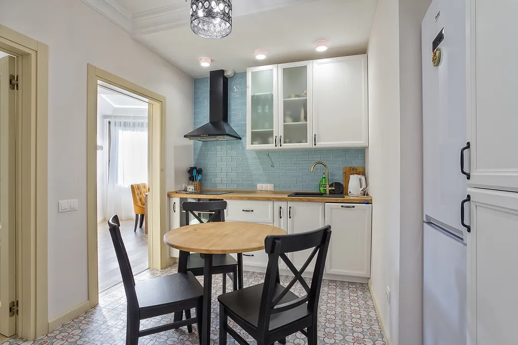 Квартира с отдельным залом и отдельной спальней с террасой на парк