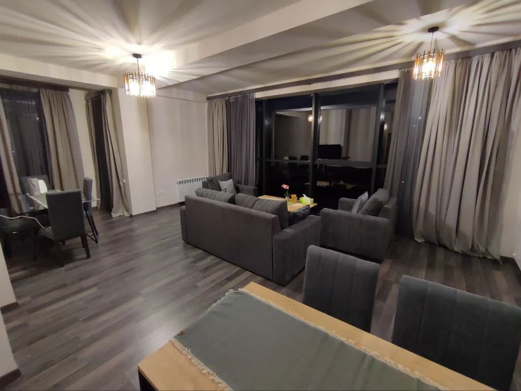 3-комнатная Квартира