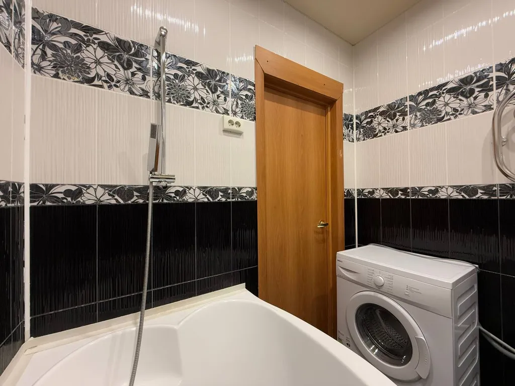 Квартира Просторная квартира возле озера и метро — Новосибирск