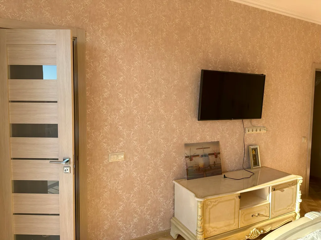 Дом с часами - двухэтажный таунхаус для отпуска у моря