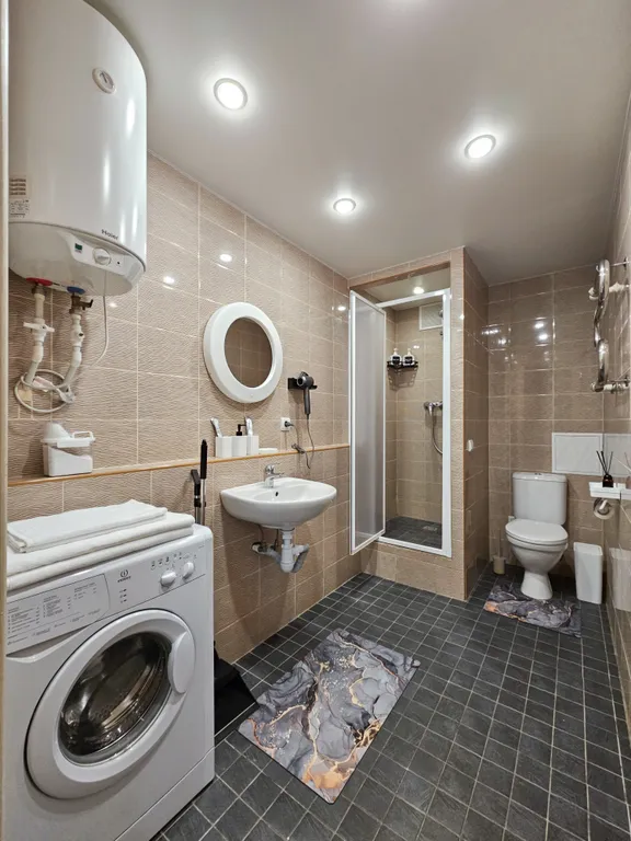 Просторная уютная студия в центре города