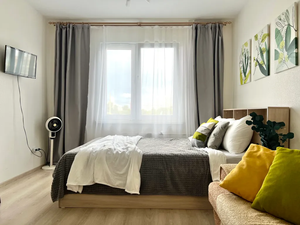 Студия в современном районе