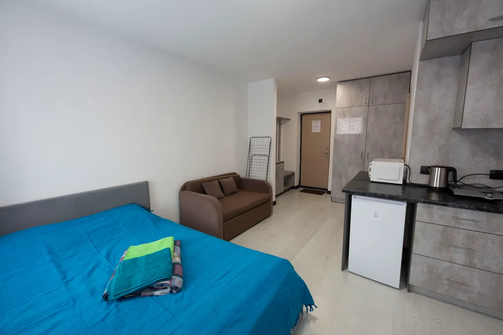 Квартира Студия в районе Нефтегаза на Мельникайте — аренда посуточно в Тюмень