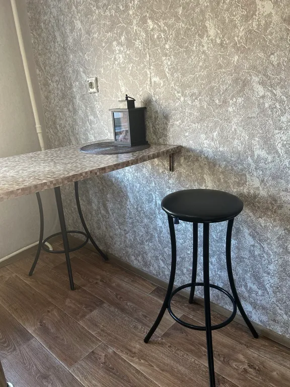 Уютная квартира в центре города и рядом с трассой М-255 Сибирь