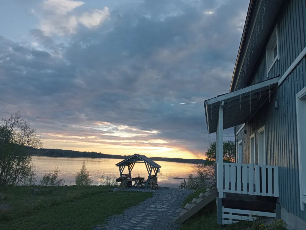 Гостевой дом Мункинмяки на берегу озера
