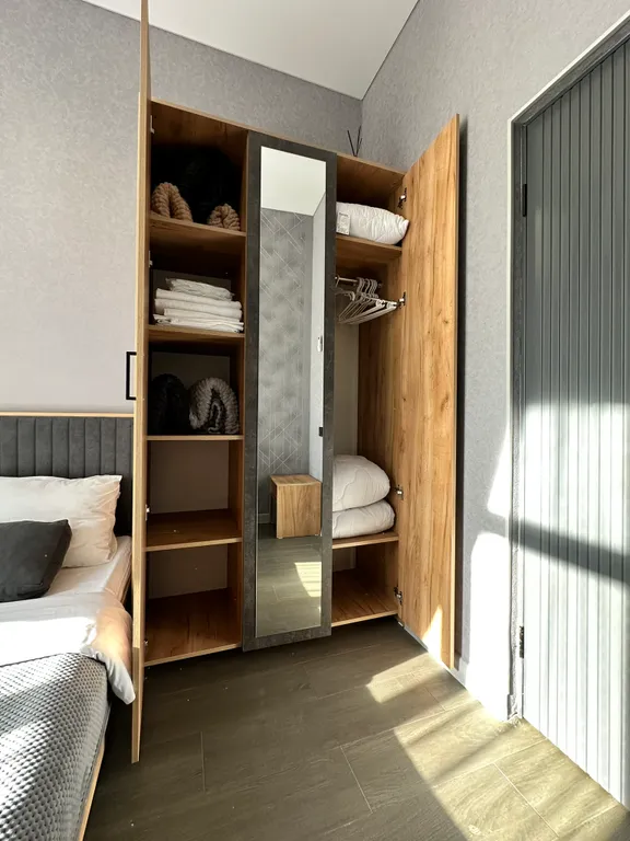 Домик у реки