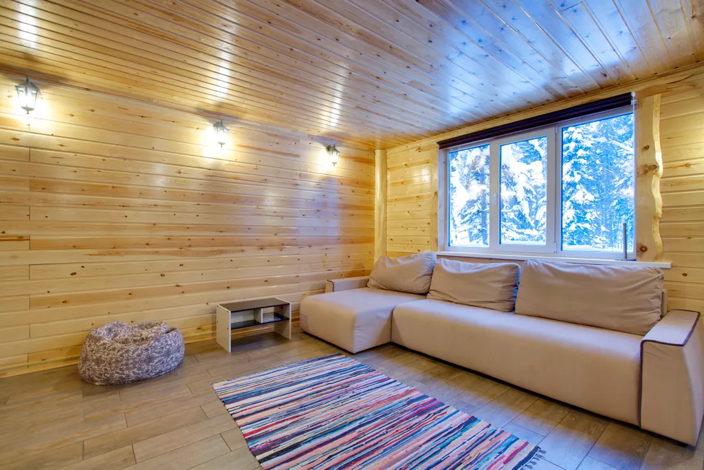 Коттедж Гостевой дом У ручья, расположенный в кедровом бору — аренда посуточно в Шерегеш