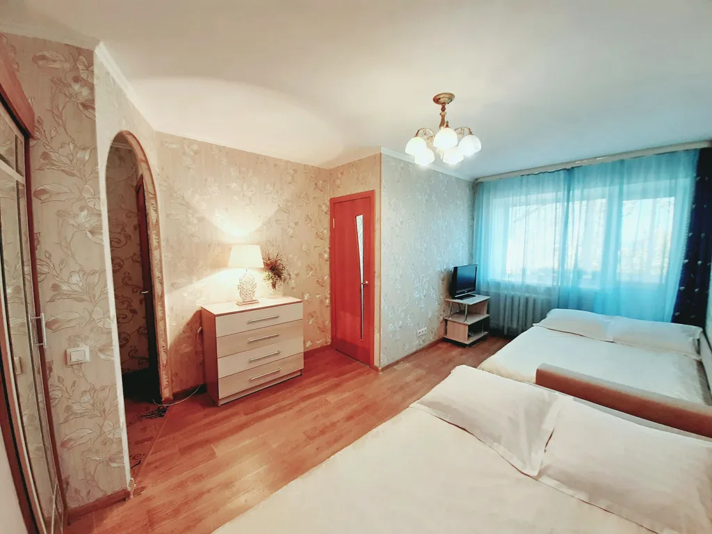 Зеленый оазис на площади Маркса