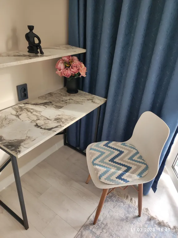 Модные люди-пространство комфорта и стиля