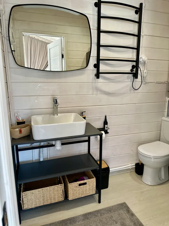 Коттедж Коттедж Уютный барнхаус с большими панорамными окнами — Архыз