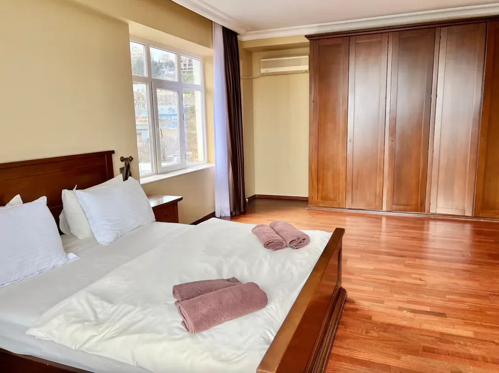 Апартаменты с видом на море около Старого города Ичяри шяхяр