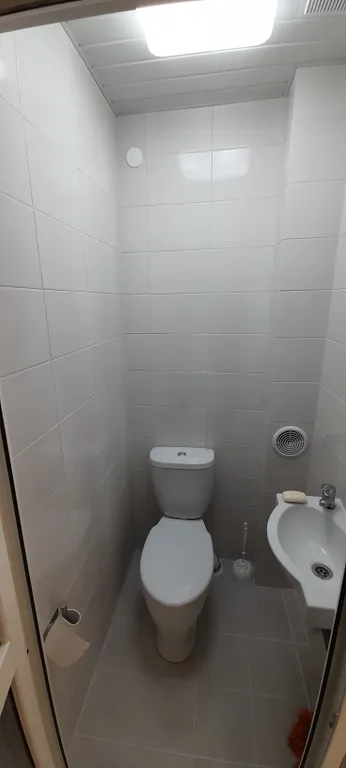 Коттедж Домик для отпуска с баней на дровах и уличным бассейном — Зеленоградск