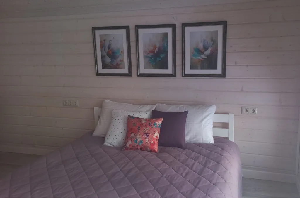 Дом с сауной на краю леса