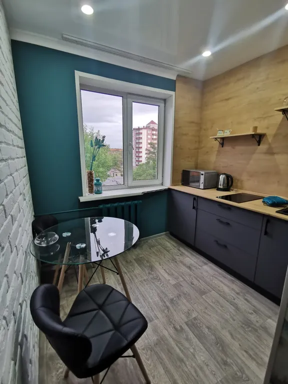 Отличнейшая квартира в самом центре — аренда посуточно в Абакан