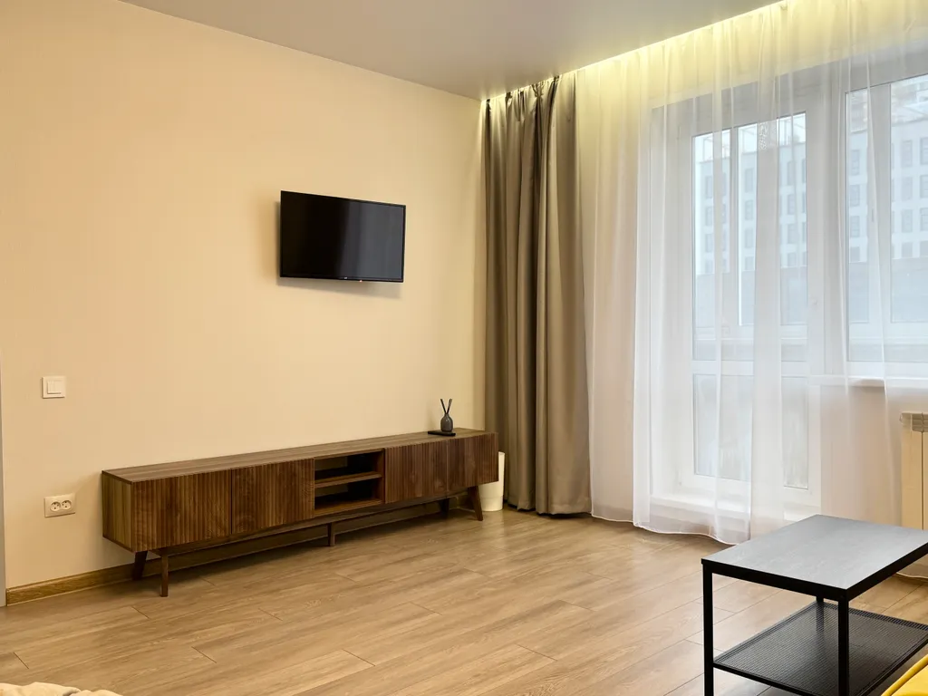 Просторная квартира в центре Взлетки