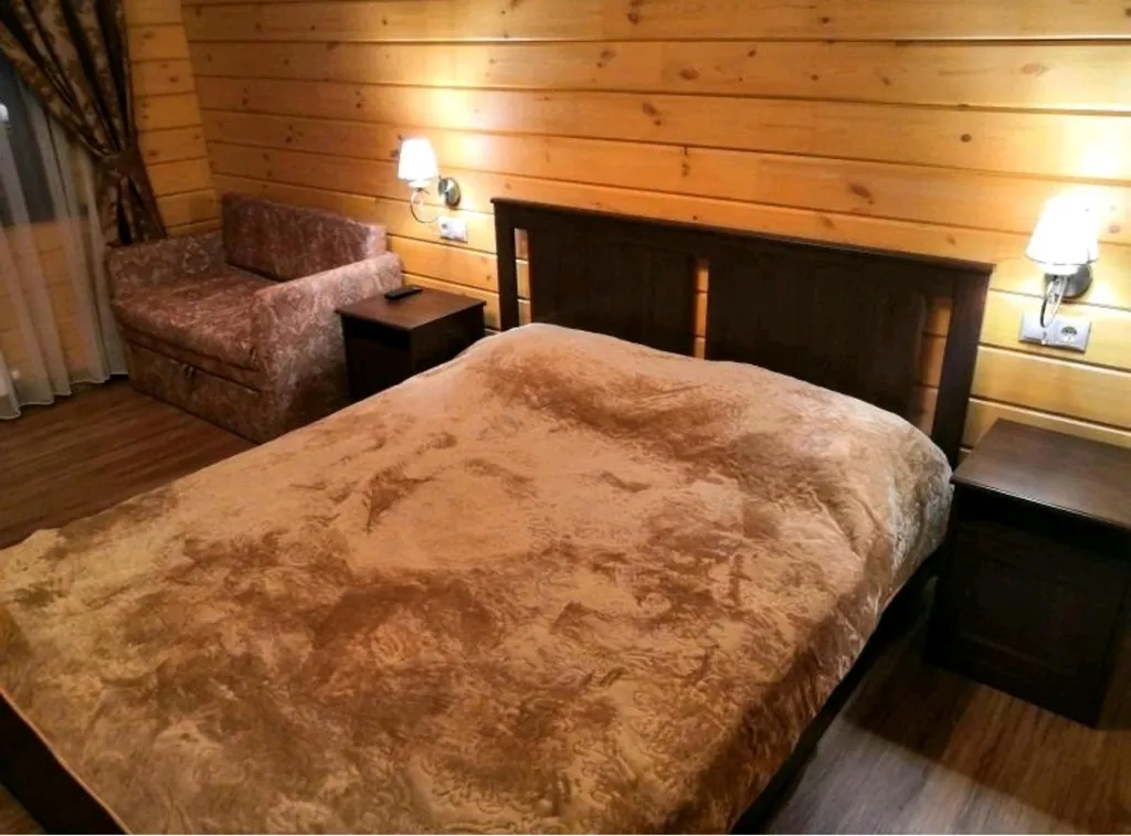 Усадьба с бассейном на Горном Алтае