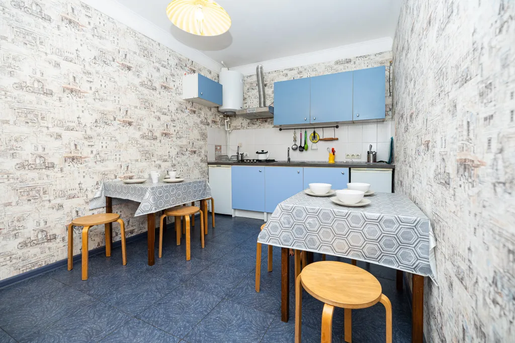 Уютный номер на 4-х человек с санузлом, большой террасой и кухней