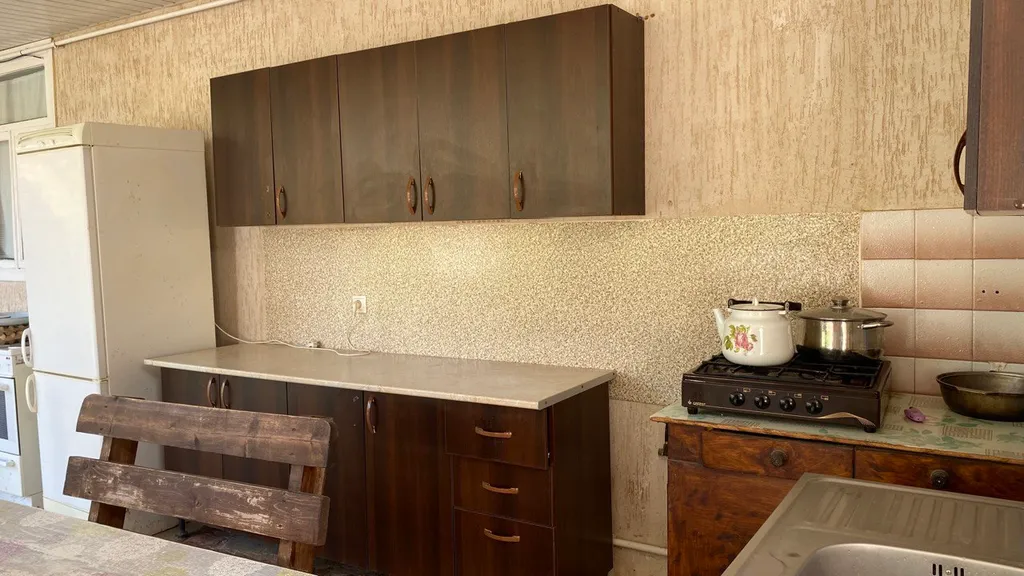 Комната на берегу моря