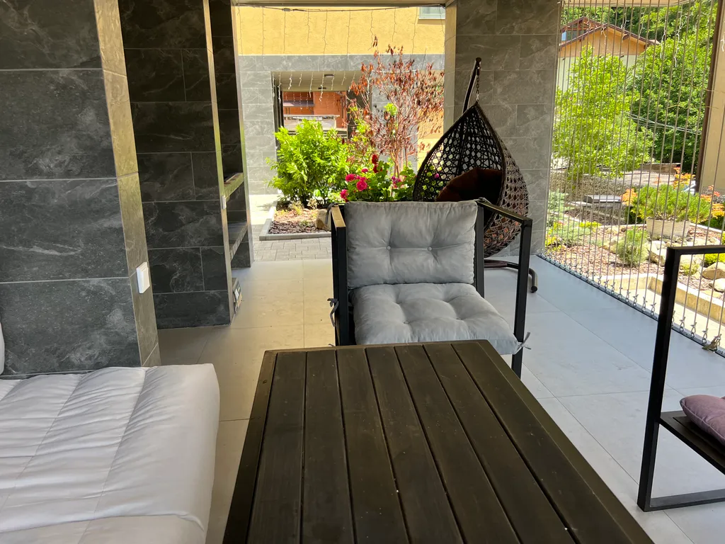 Апартаменты в Куб-Терра, Нарцисс