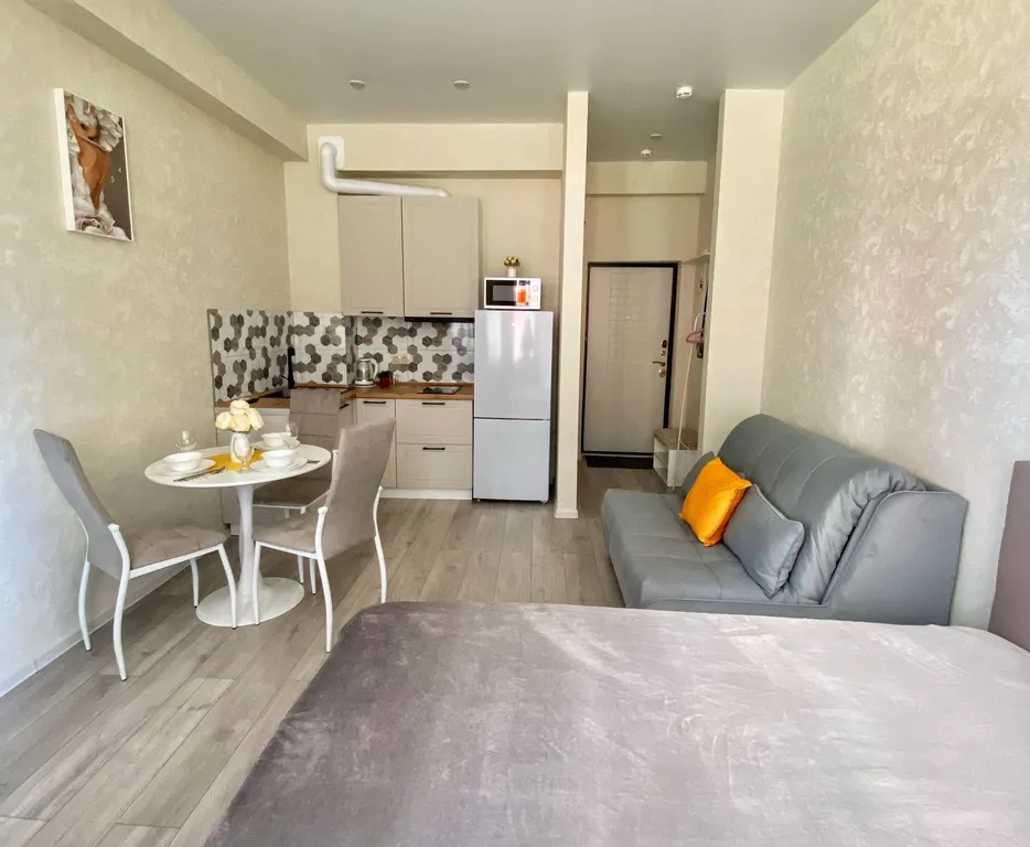 Квартира-студия на море с террасой